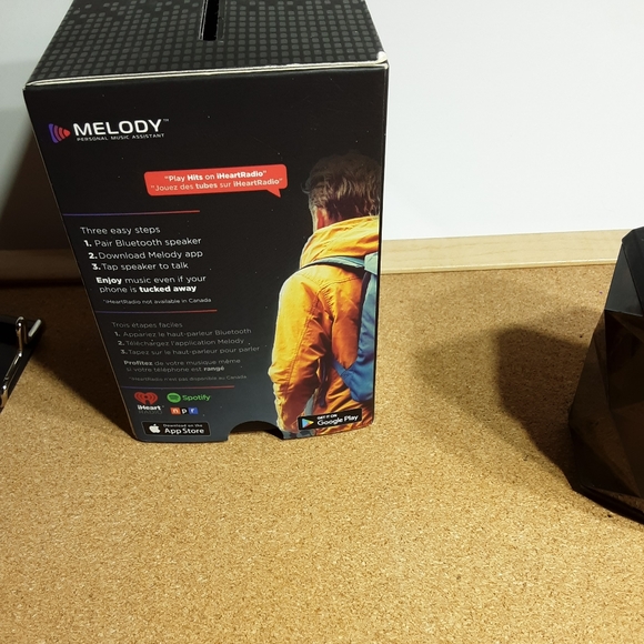 IHome color changing speaker & selfie stick - Picture 3 of 5